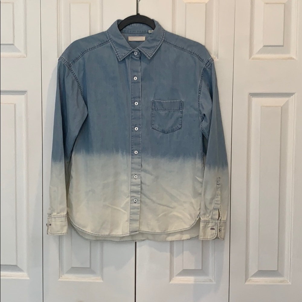 Uniqlo shirt